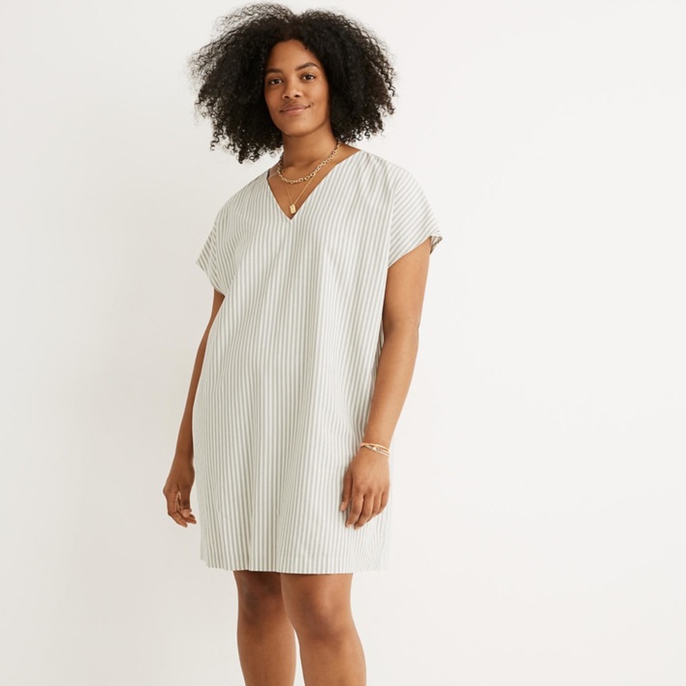 Madewell Button-Back Easy Dress in Stripe